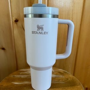Stanley The Quencher H2.0 FlowState™ Tumbler | 40 OZ